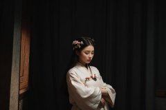 開(kāi)發(fā)戲曲演出門(mén)票小程序提供便捷的購票渠道演出信息和互動(dòng)功能